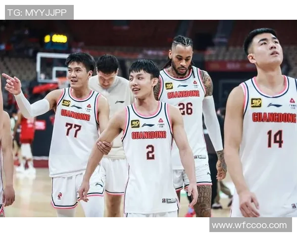 CBA赛场激情对决广东队迎战八一队全力争胜