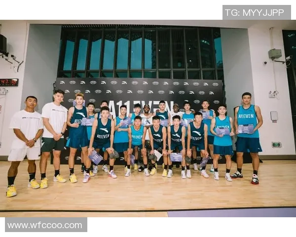 凯里欧文的篮球之路:从天才少年到NBA明星的成长历程与挑战 凯里欧文的篮球之路:从天才少年到NBA明星的成长历程与挑战